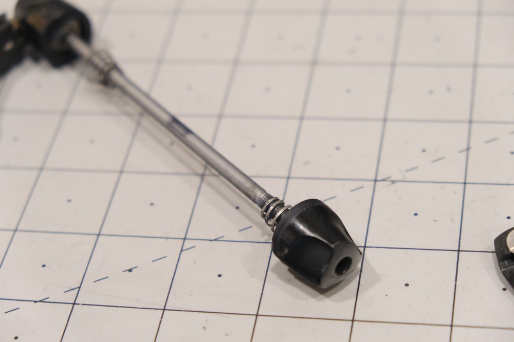 Mavic E-Skewer Quick Release Axle Sensor Road Bike