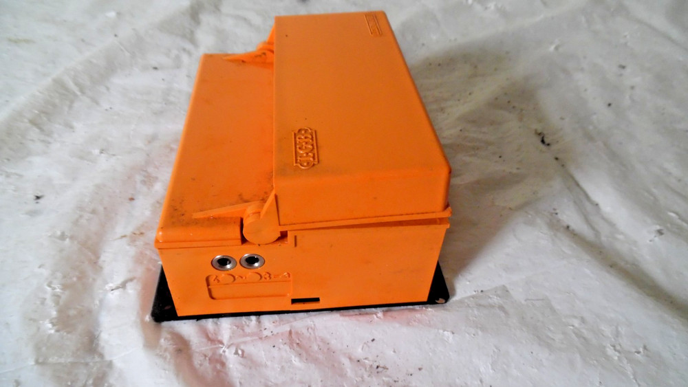 LGB 51755 G Accessory Control Box Momentary for Operating Accessories Used