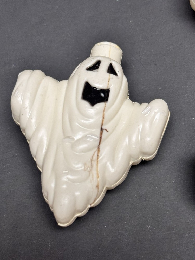 8 Vintage Halloween Plastic Blow Mold Ghost String Light Covers 2.25”