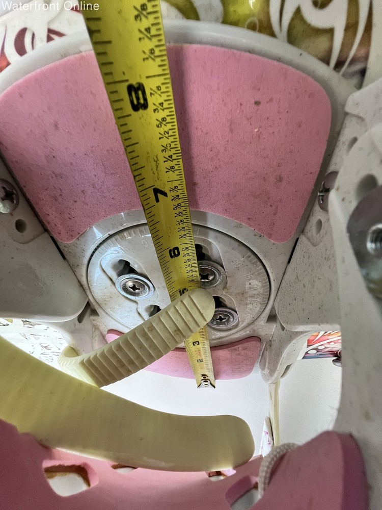 Avalanche Divane Snowboard with Bindings