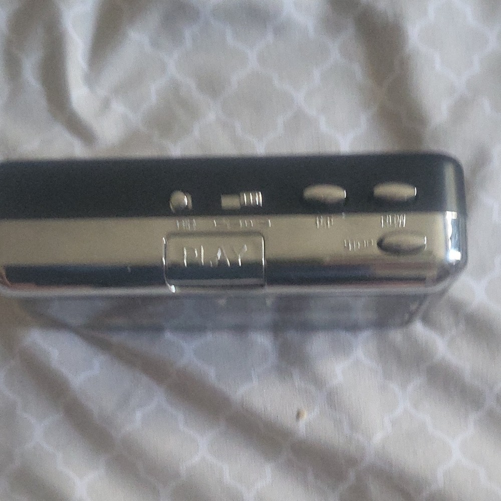MYPIN Portable Cassette Player Black Equalizer Graphic Headphone Jack