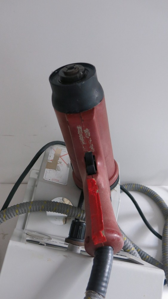PAM 600 SPRAYMATIC HOT MELT GLUE APPLICATOR