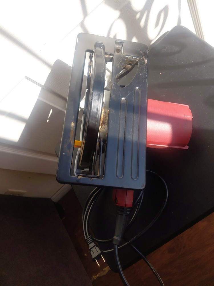 Circular Saw Chicago Electric 7-1/4"