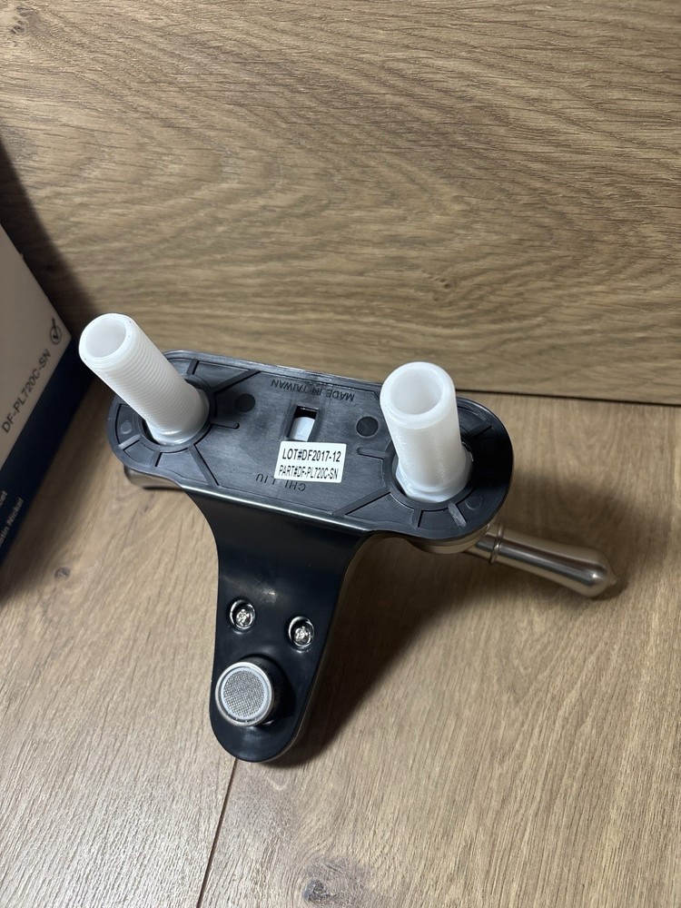 Dura Faucet DF-PL720C-SN RV Lavatory Faucet Brushed Nickel w/ Diverter