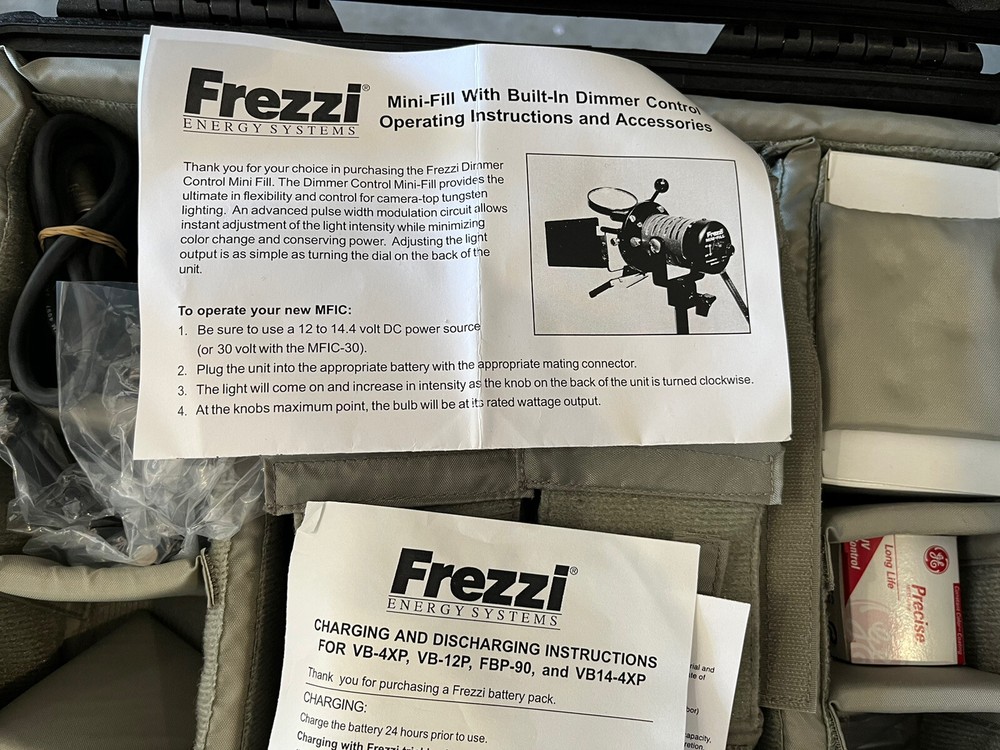 Frezzi Dimmer Mini-Fill On-Camera Light Kit With Case