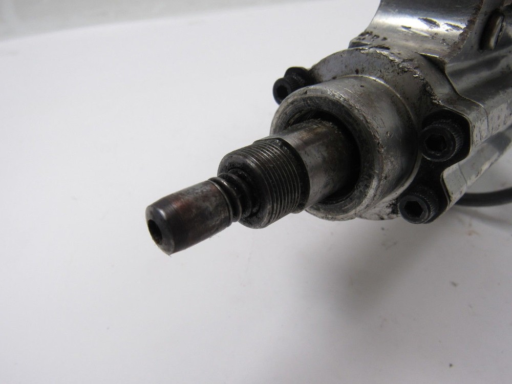 Ebbert Engineering Pneumatic Rivet Gun for Riveting Solutions Machine