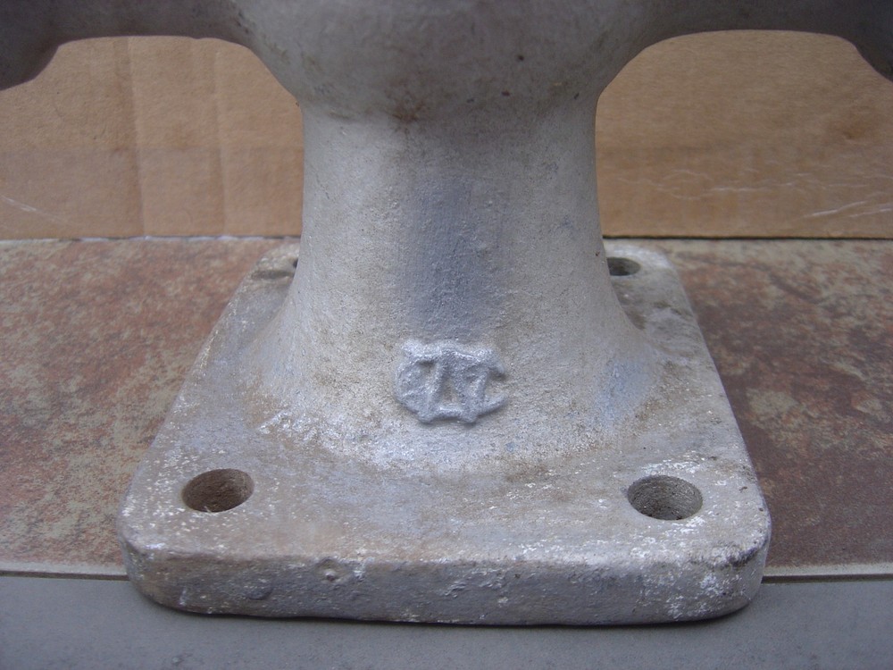 Marine Rope & Dock Cleat