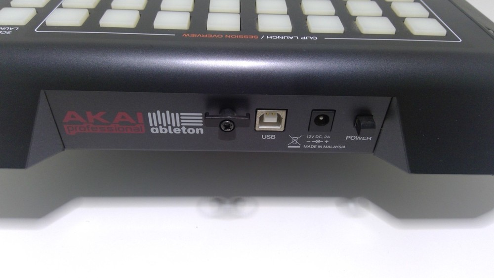 AKAI APC20 Ableton MIDI Controller – Pre-Owned, No Adapter, Minor Wear.