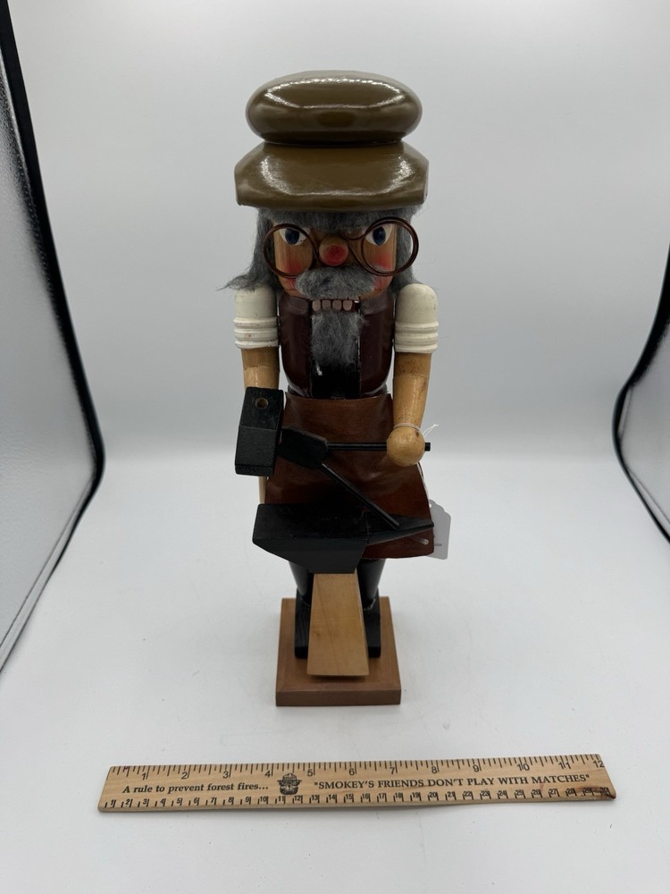 Vtg Black Smith Nutcracker