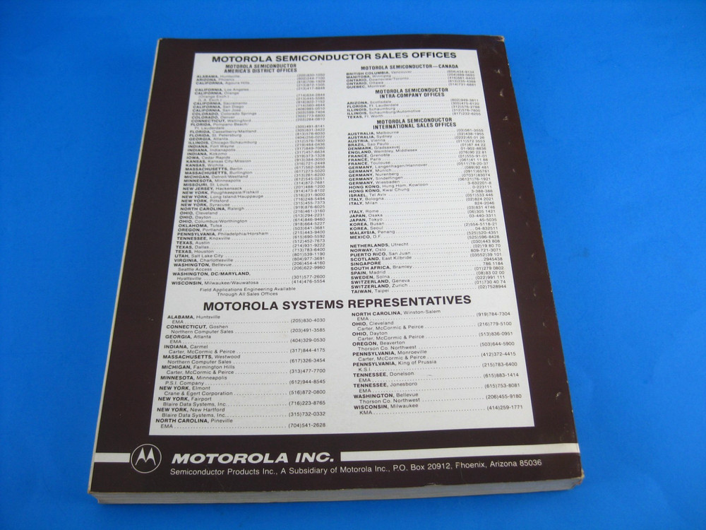 Motorola Semiconductor Master Selection Guide & Catalog Vintage 1984 Electronics