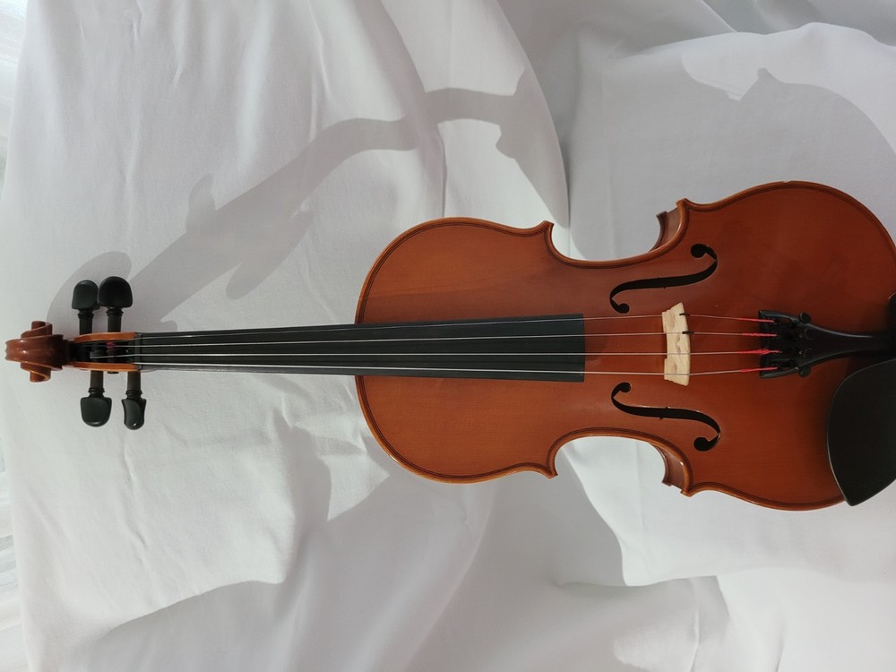 4/4 Stradivarius Copy Violin Case and Bow