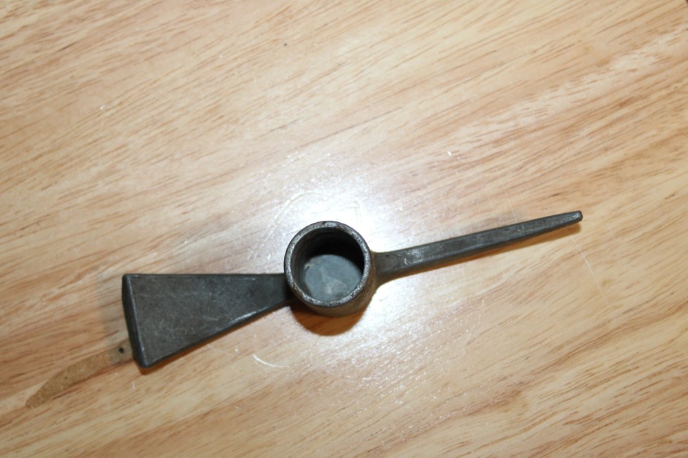 Vintage Small Trade Pick Axe Head