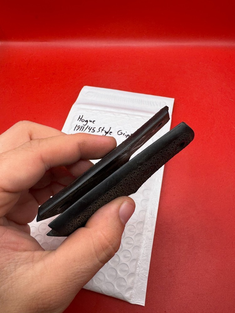 Hogue 1911/45 Style Grips