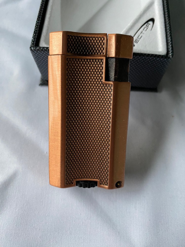 Vector VMotion Dual Jet Cigar Lighter - Copper with Black - New