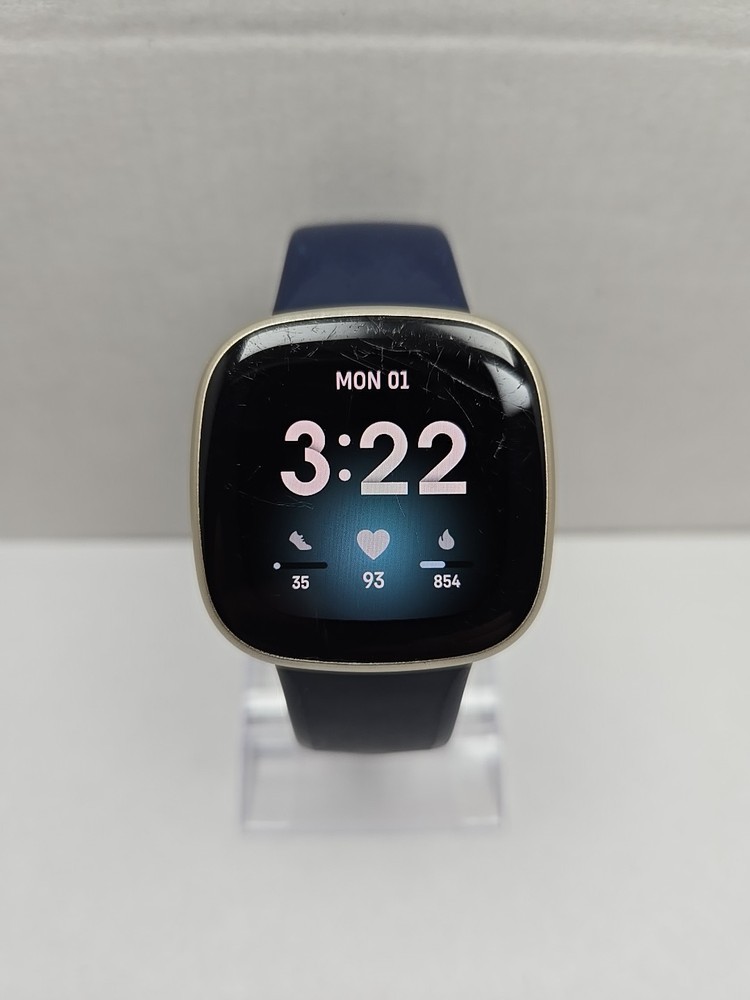 Fitbit Versa 3 FB511 Smartwatch GPS Heart Rate SpO2 Activity Tracker -  Read Dis