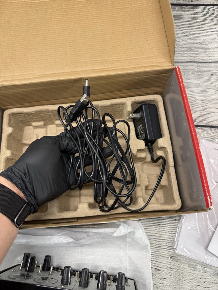 Akai Professional EIE Pro Electromusic Interface Expander USB Audio Interface