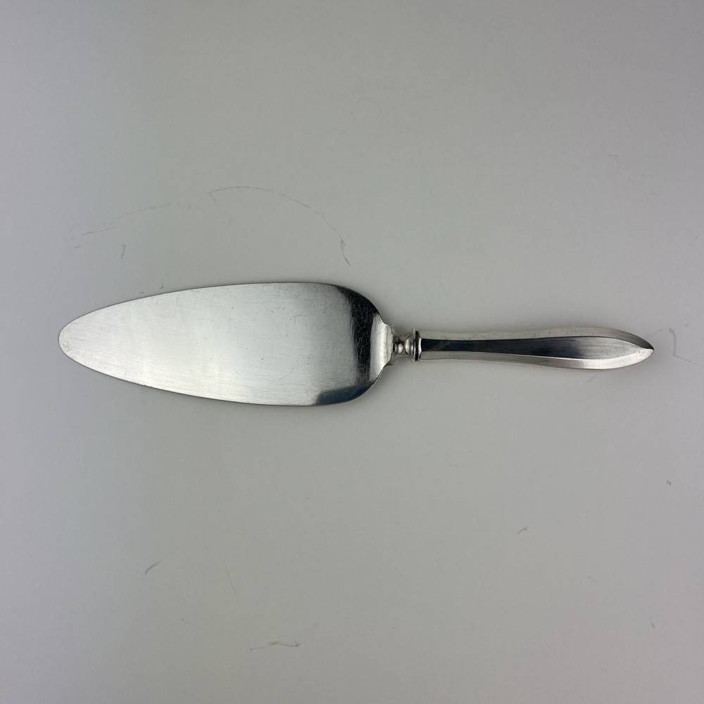 Community Silverplate Cake/Server