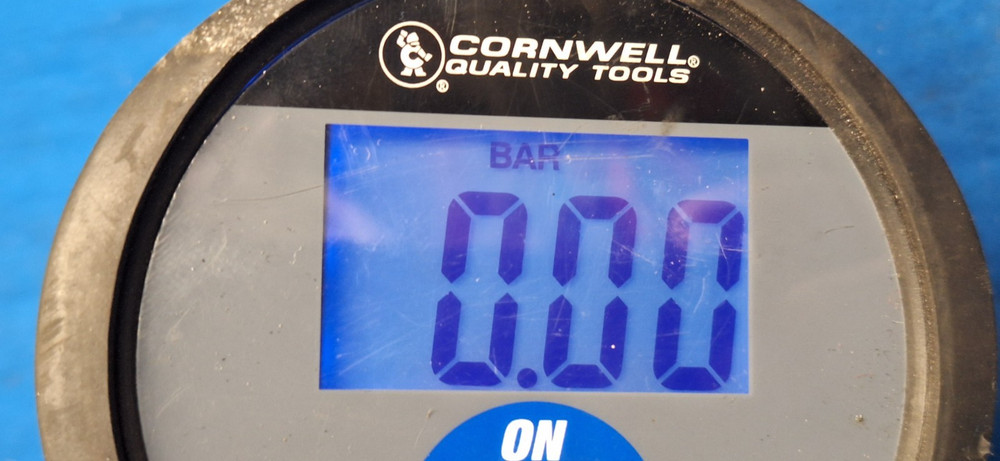 Cornwell tools AS3018 - Digital Tire Inflator tested and working