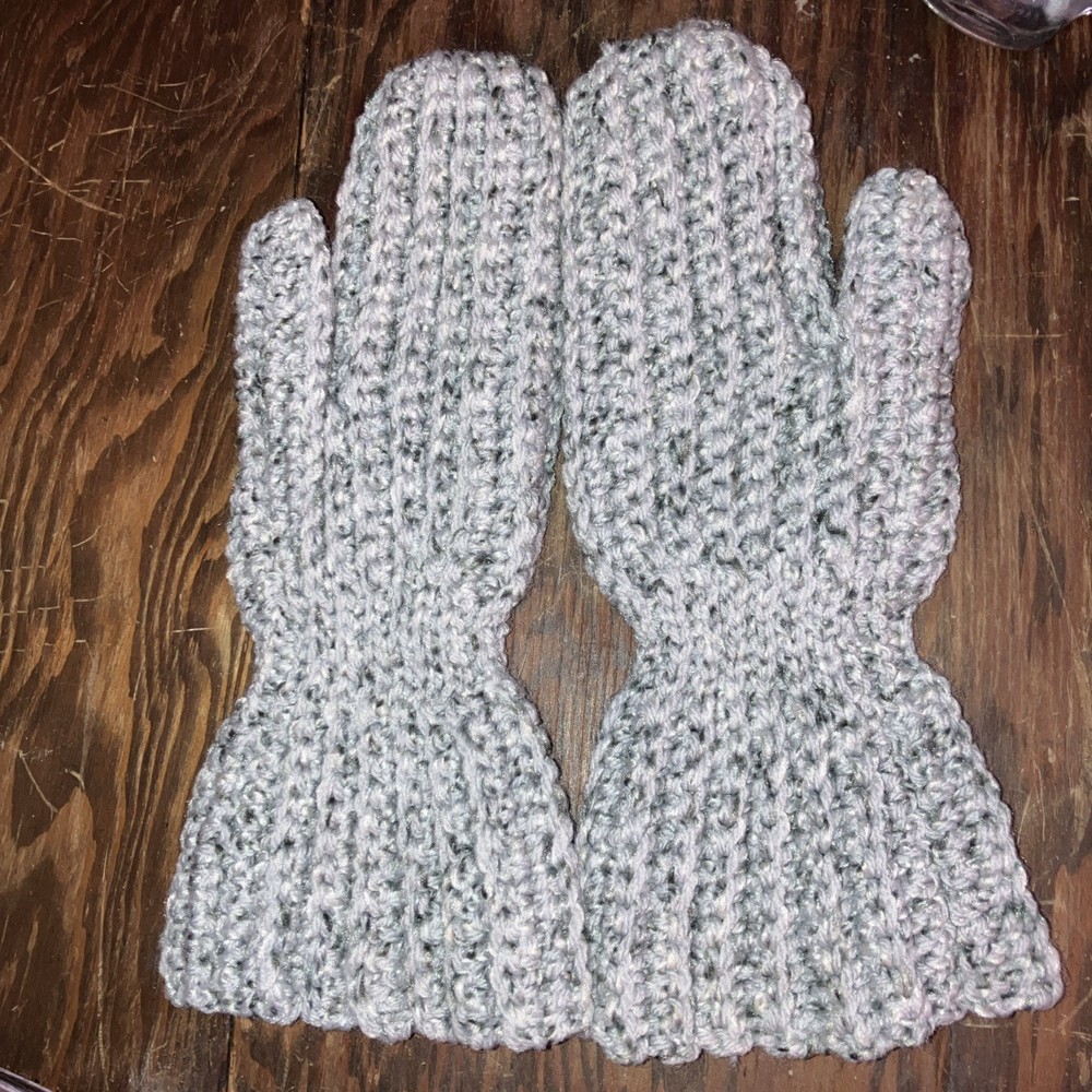 Handmade Mitten S