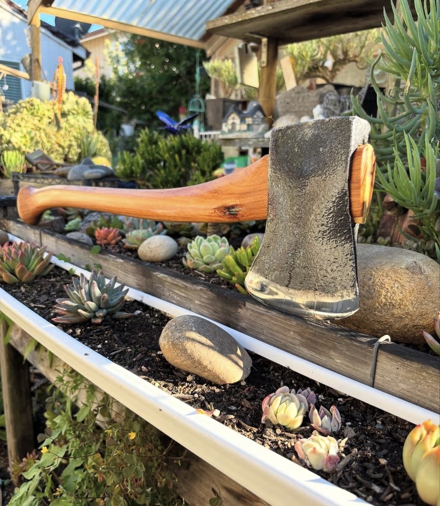 Vaughan Yankee Pattern Axe on Hickory