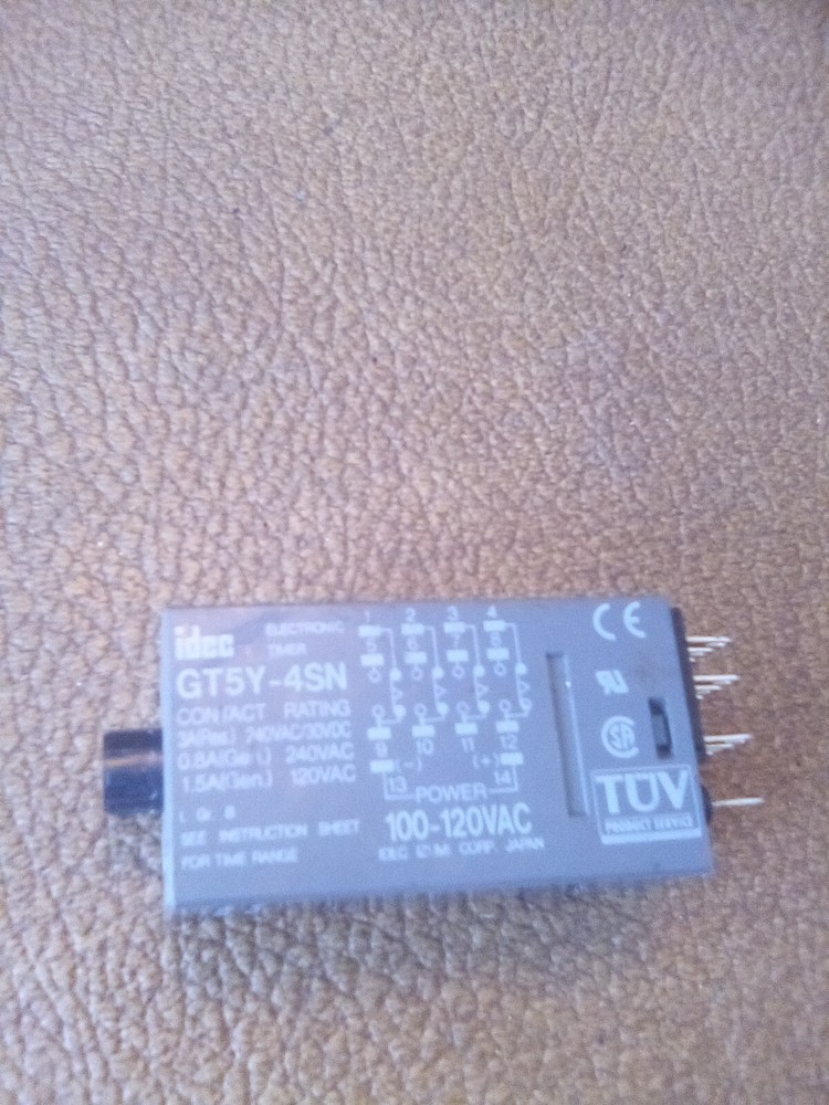 Idec Electronic Timer GT5Y-4SN 100-120VAC