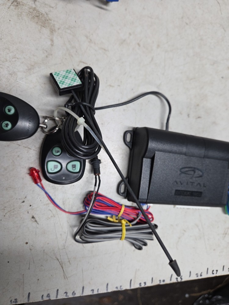 Avital 3300 Remote Start System New Open Box