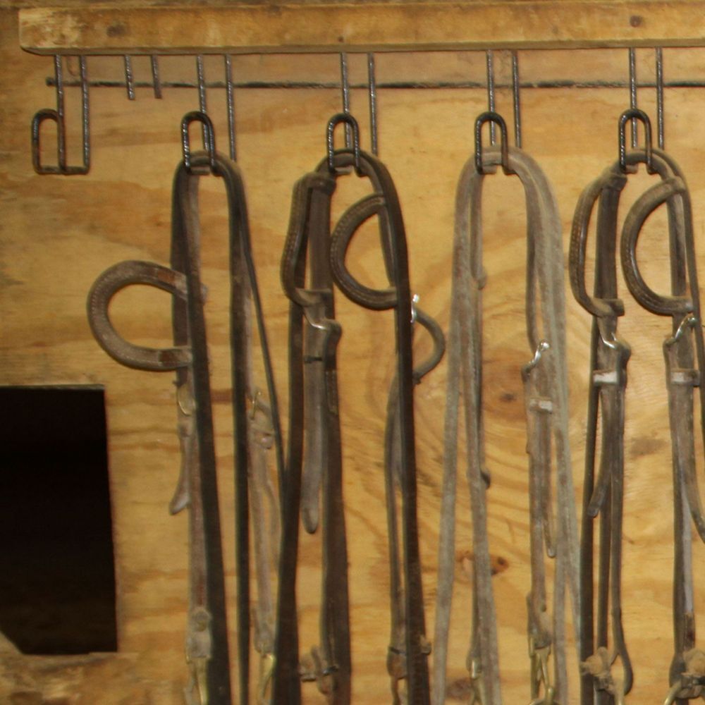 Easy-Up 5 Hook Tack Rack | Space-Saving Design | Portable & Easy Installation