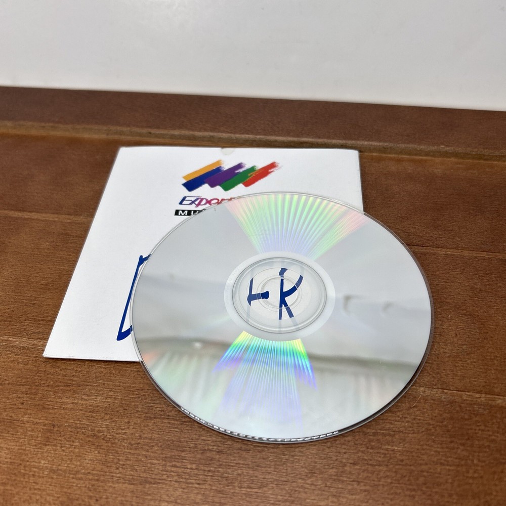 Expert Color Multimedia Driver CD - ID 703212E