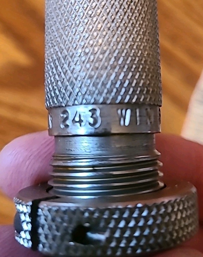 Lyman Reloading 243 Winchester 2 Die Set ** Excellent Condition**