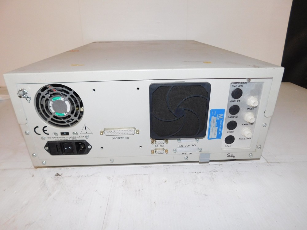 MONITOR LABS ML 9850B SO2 FLUORESCENCE ANALYZER (ZBZ27)