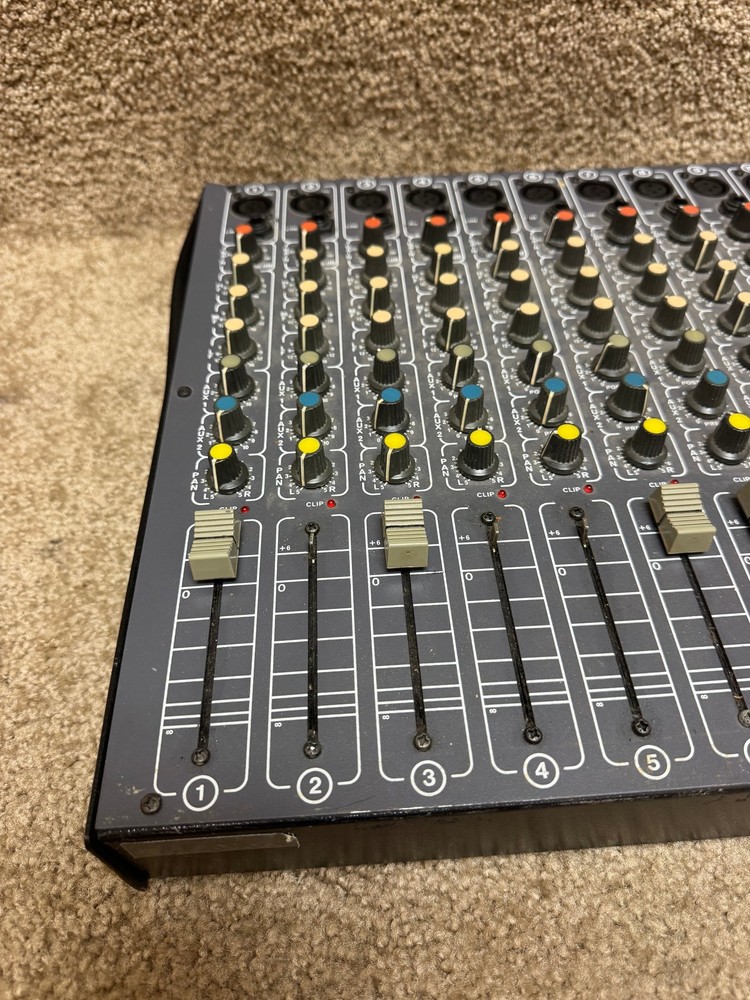 Studiomaster Diamond 16-2 Club Mixer