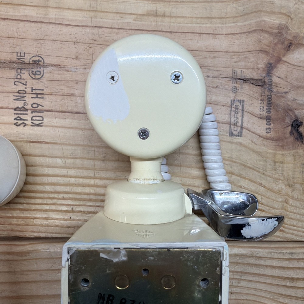 AUTOMATIC ELECTRIC SPACESAVER Wall Phone NB 830. D