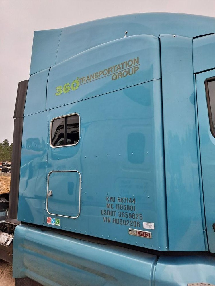 Replaces 2017 PETERBILT 579 CAB , GA