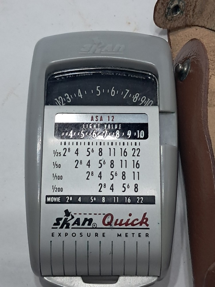 Vintage Skan Quick Light Exposure Meter With Leather Case (d)