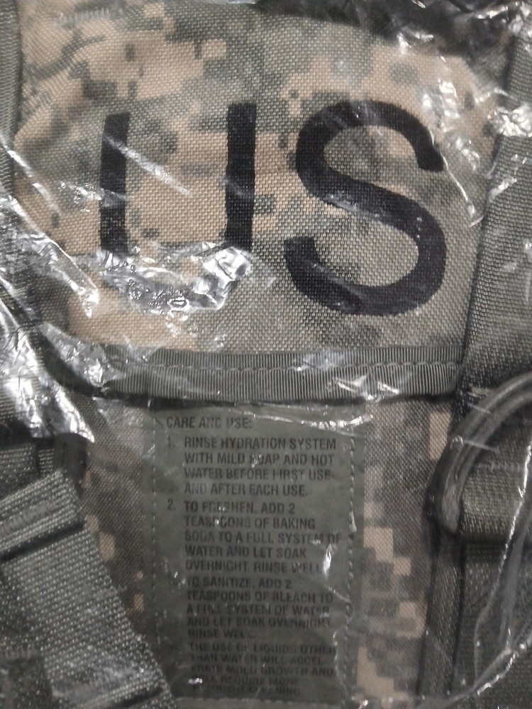 ACU Universal Hydration System Bladder U.S. New Camo Camouflage