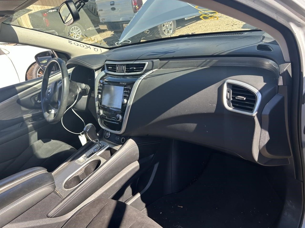 MURANO 2018 Fuse Box Cabin 104722486