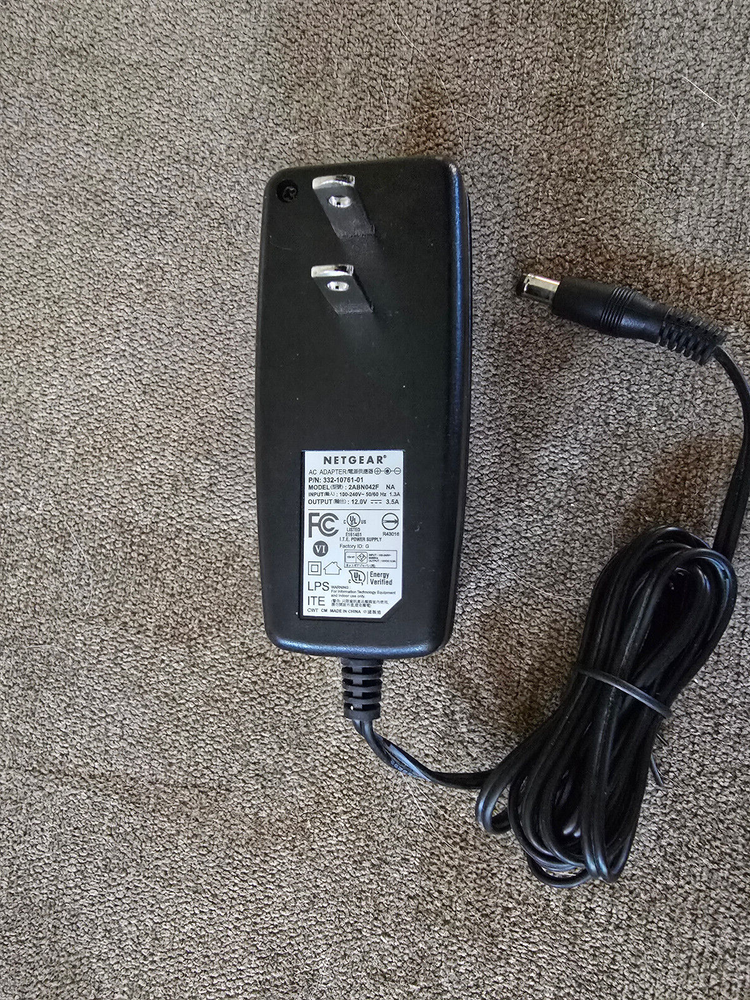 NETGEAR Nighthawk AC1900 Smart WiFi Router Model R7000