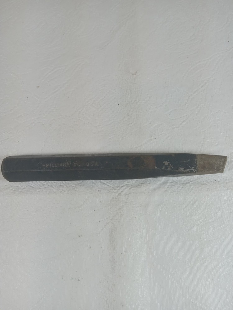 Williams C-?6 Diamond Point Cold Chisel, 7" Long