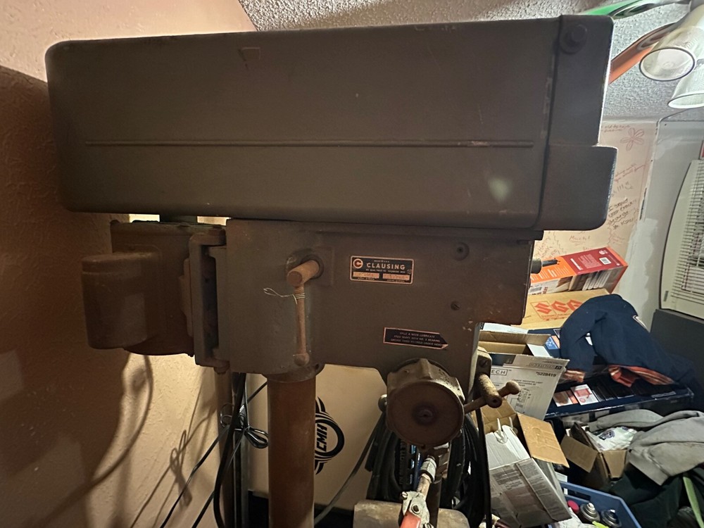 CLAUSING FLOOR MODEL 1641 DRILL PRESS with FLUID HEAD