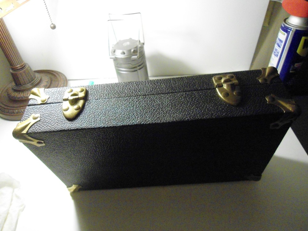 bb gun case hard shell old daisy case and old padding