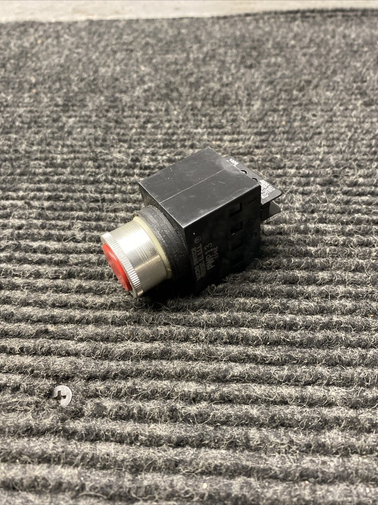 New Micro Swith PWP33D Pushbutton