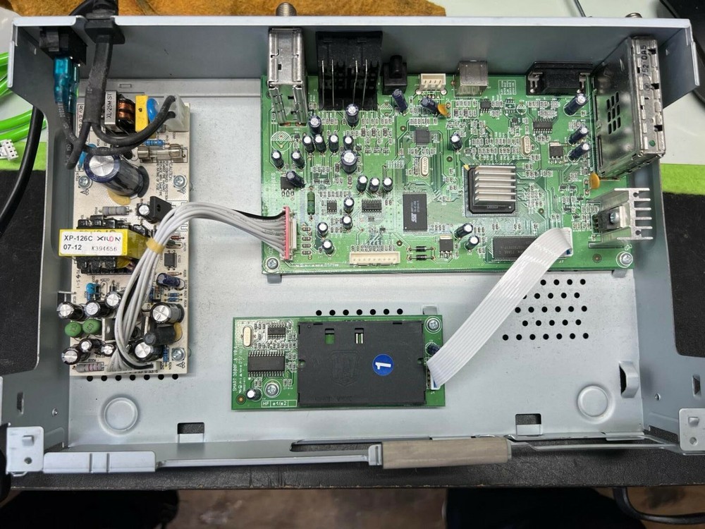 Viewsat VS2000 Ultra Digital Satellite Receiver USB