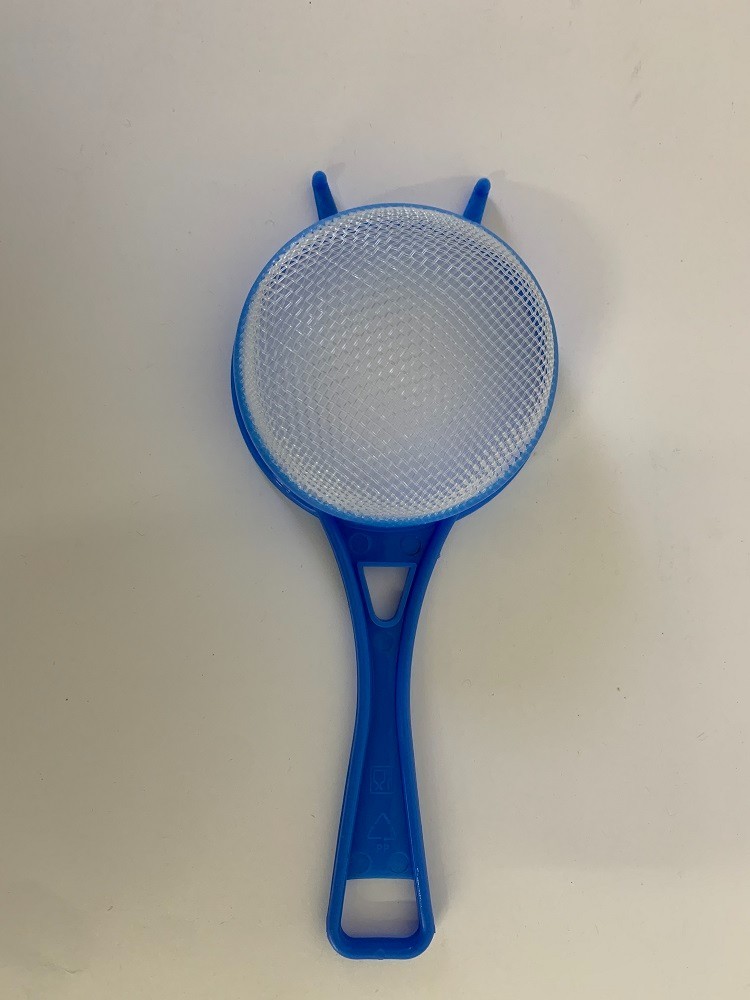 2 1/2 inch Plastic Strainer with Nylon Mesh
