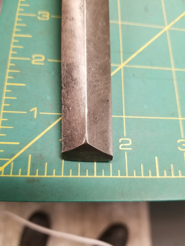 Vintage 3/4'' V Bevel Edge Socket Carpenter Chisel Wood 14"