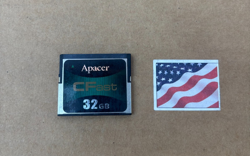 Apacer Cfast 32GB new