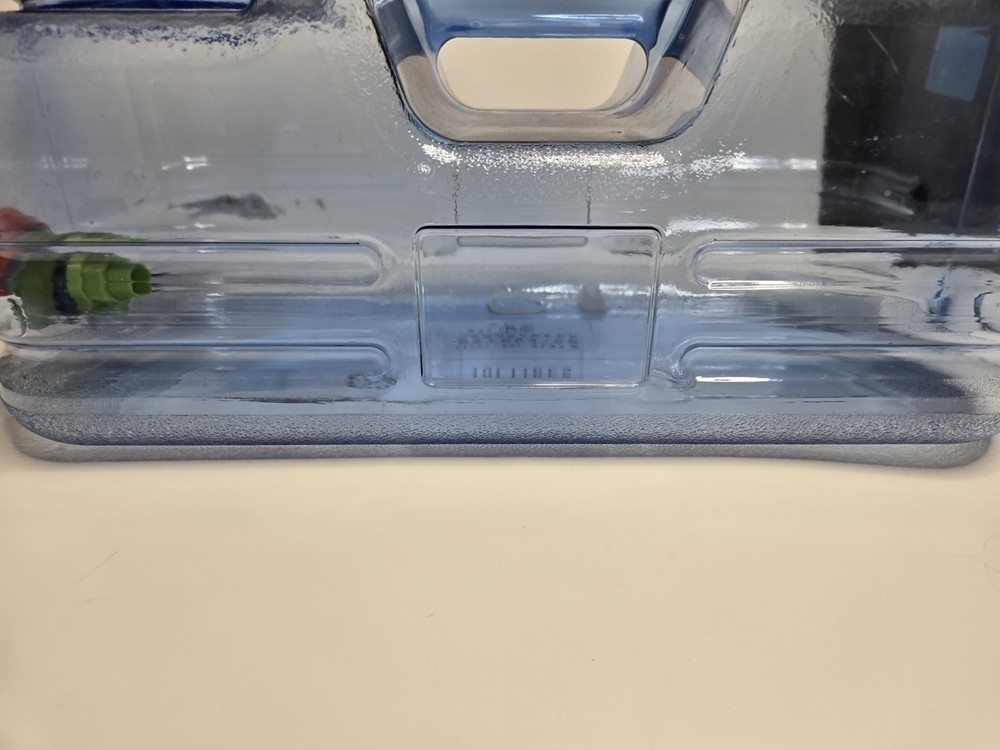2.5 Gallon Plastic camping