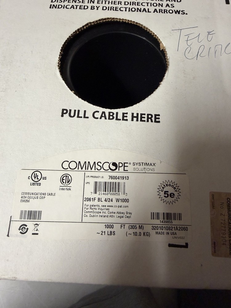 CommScope SYSTIMAX CAT5e CMP Plenum Ethernet Cable 880FT Blue Open