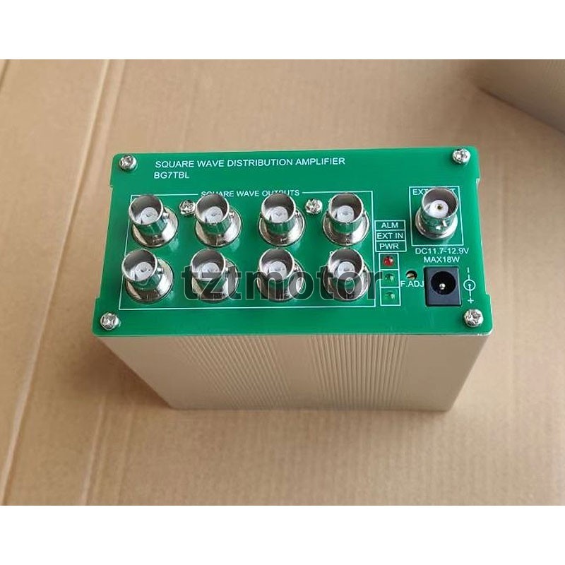 BNC/SMA Frequency Divider Square Wave Distributor Amplifier + 8 Channel Output