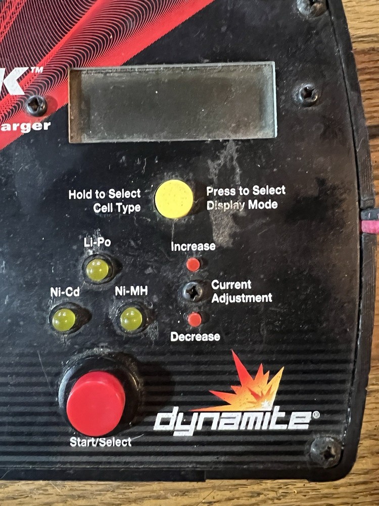 Dynamite Vision Peak Ultra Charger