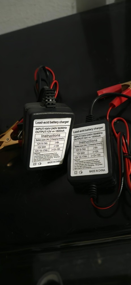 12 volt trickle charger